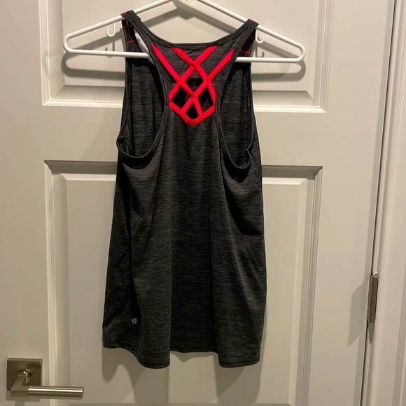 C9 Grey and Pink Workout Tank Top - Picture 3 of 6